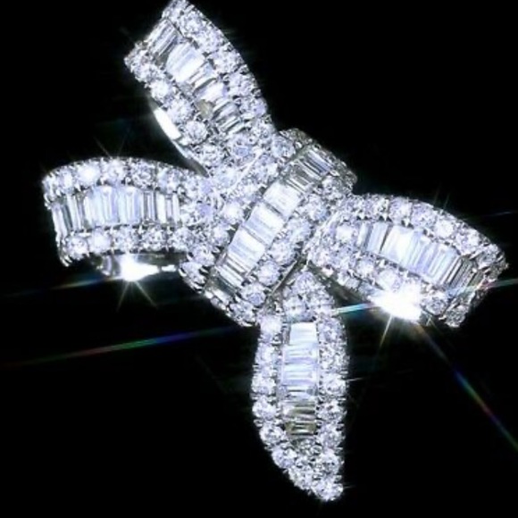 NEW 925 Sterling Silver Diamond Baguette Bow Ring - Picture 5 of 9